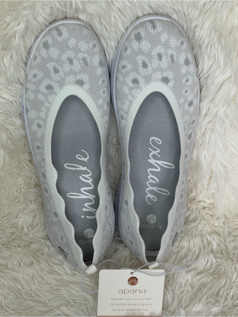 Apana Women's Gray Knit Slip-On Ballet Flats with Subtle Leopard Print